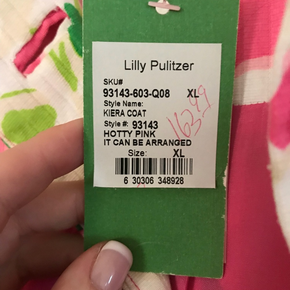 BRAND NEW WITH TAGS Lilly Pulitzer Kiera Coat!